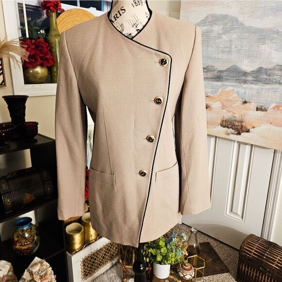 New VTG Beige KASPER 100% Wool  Statement Blazer. - Picture 13 of 15